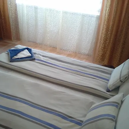 Best Apartments *