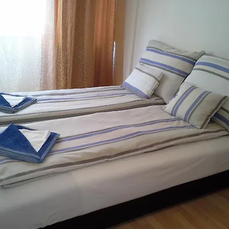Best Apartments *